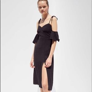 Urban Outfitter Broadwalk Cold Shoulder Midi Dress